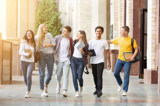 23 FULLY FUNDED Scholarships in the USA for International Students